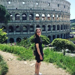 Meet your Posher, Alexandra